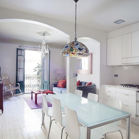 Aparteasy - Authentic Family Apartment 바르셀로나 외부 사진